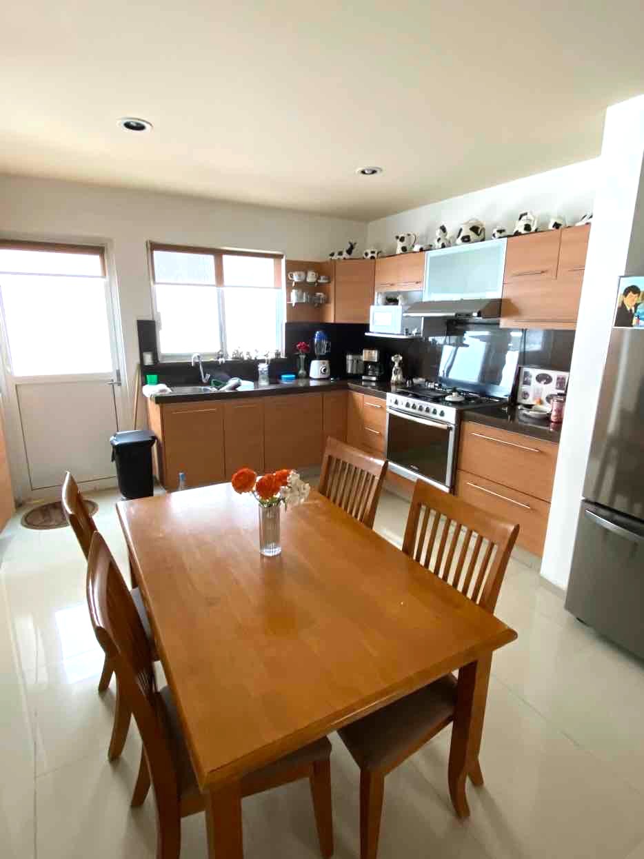 Casa en venta en Pedregal San Carlos